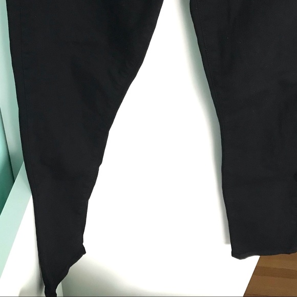 PAIGE Peg Ankle Skinny Jeans in Black Overdye - Picture 4 of 9